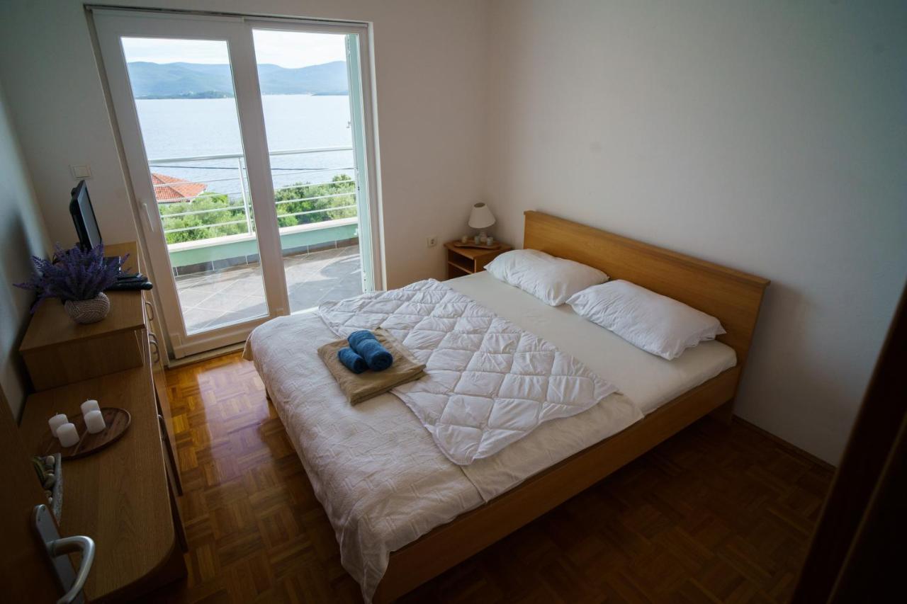 Apartment “Bel Ponte” Komarna Extérieur photo