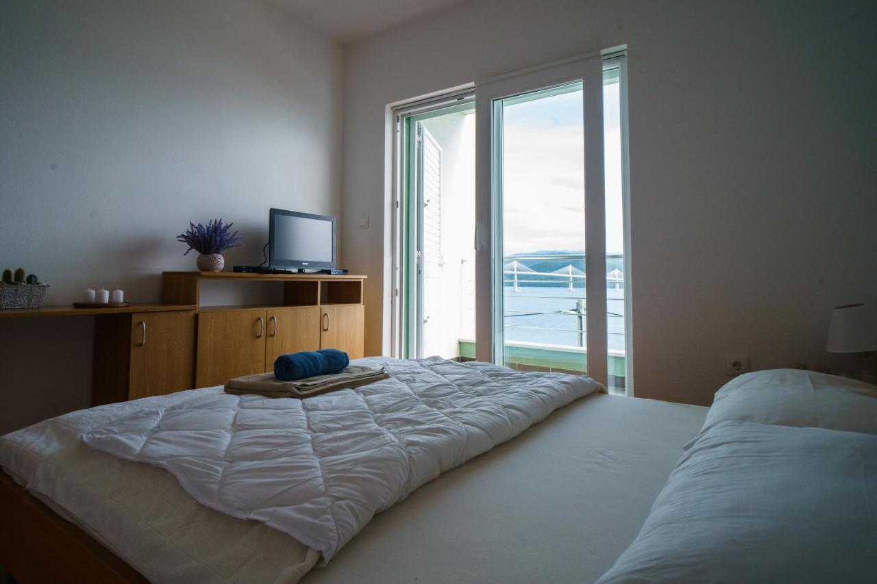 Apartment “Bel Ponte” Komarna Extérieur photo